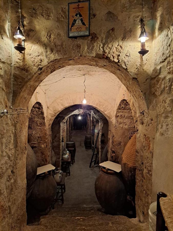 Casa Rural La Bodega, Ofrece Cata De Vino Gratis Horche Eksteriør bilde