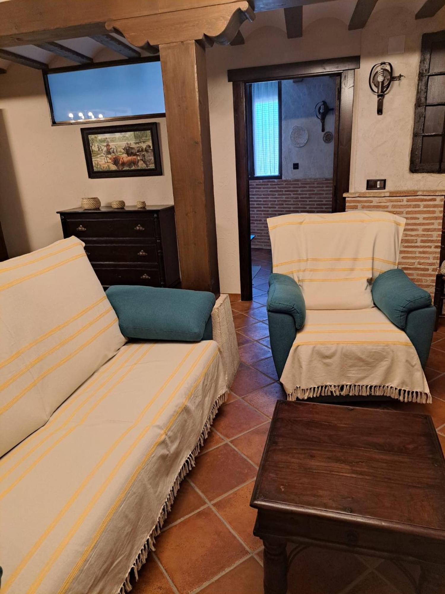 Casa Rural La Bodega, Ofrece Cata De Vino Gratis Horche Eksteriør bilde