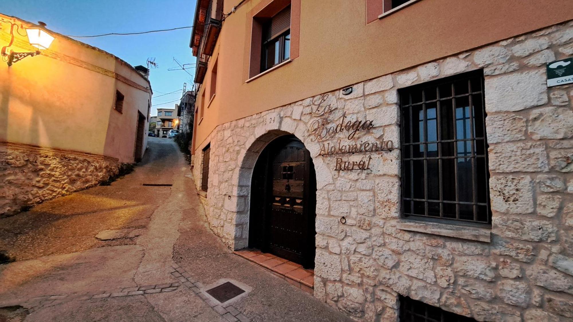 Casa Rural La Bodega, Ofrece Cata De Vino Gratis Horche Eksteriør bilde
